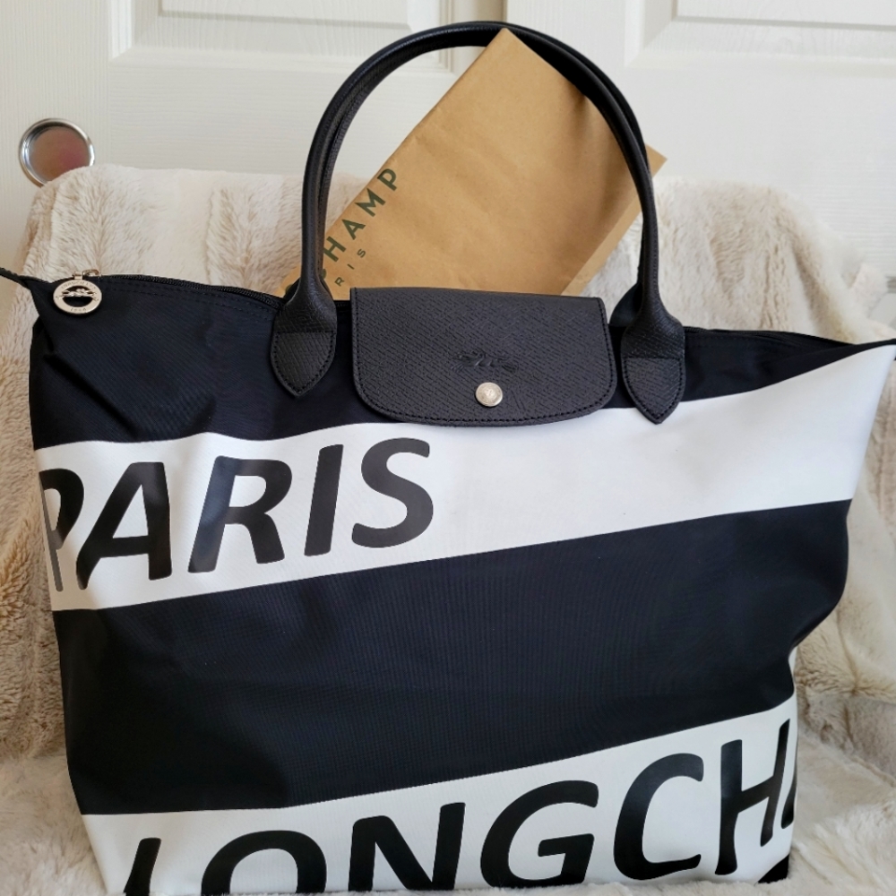 LONGCHAMP Paris Le Pliage Black Tote Bag… 100% Authentic